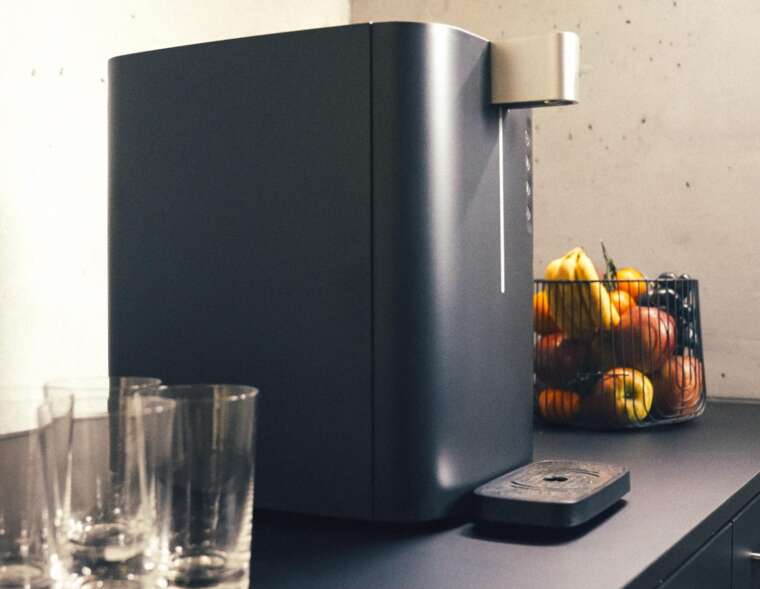 BRITA Top Compact freestanding water dispenser for office